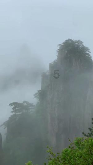 过年就别回家了，给你妈转500块钱，买啥都够了，我是不是真的很可悲？游戏画面